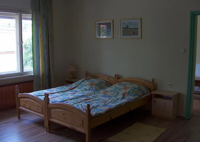 Apartmanhaz Sipos シオーフォク